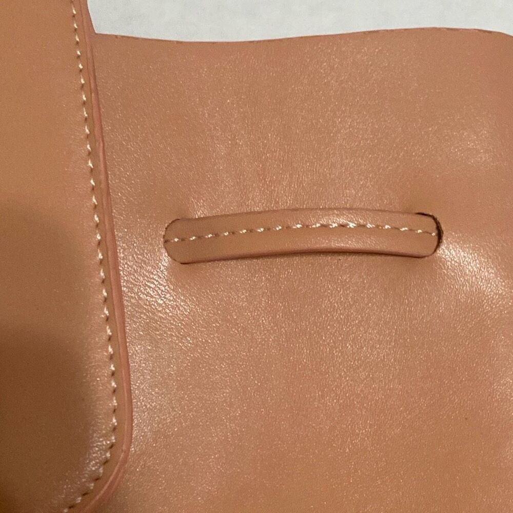 Women’s Backpack Satchel Purse Inside Zipper Pocket Peach Mauve Faux Leather - Picture 7 of 16